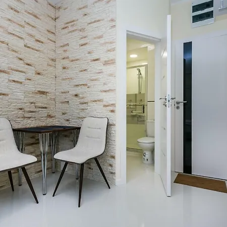 Apartamenty Dom Saski 10 Minut Od Centrum Warszawy Warsaw Exterior photo