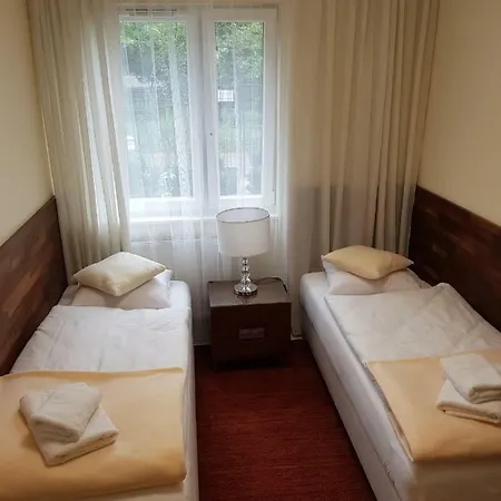 Apartamenty Dom Saski 10 Minut Od Centrum Warszawy Warsaw Exterior photo