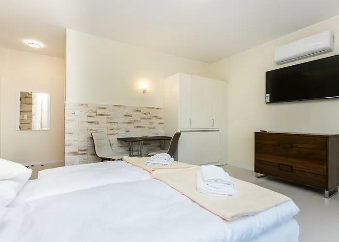 Apartamenty Dom Saski 10 Minut Od Centrum Warszawy